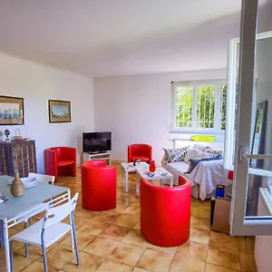 https://chambres-dhtes-avignon.aixenprovencehotels.org